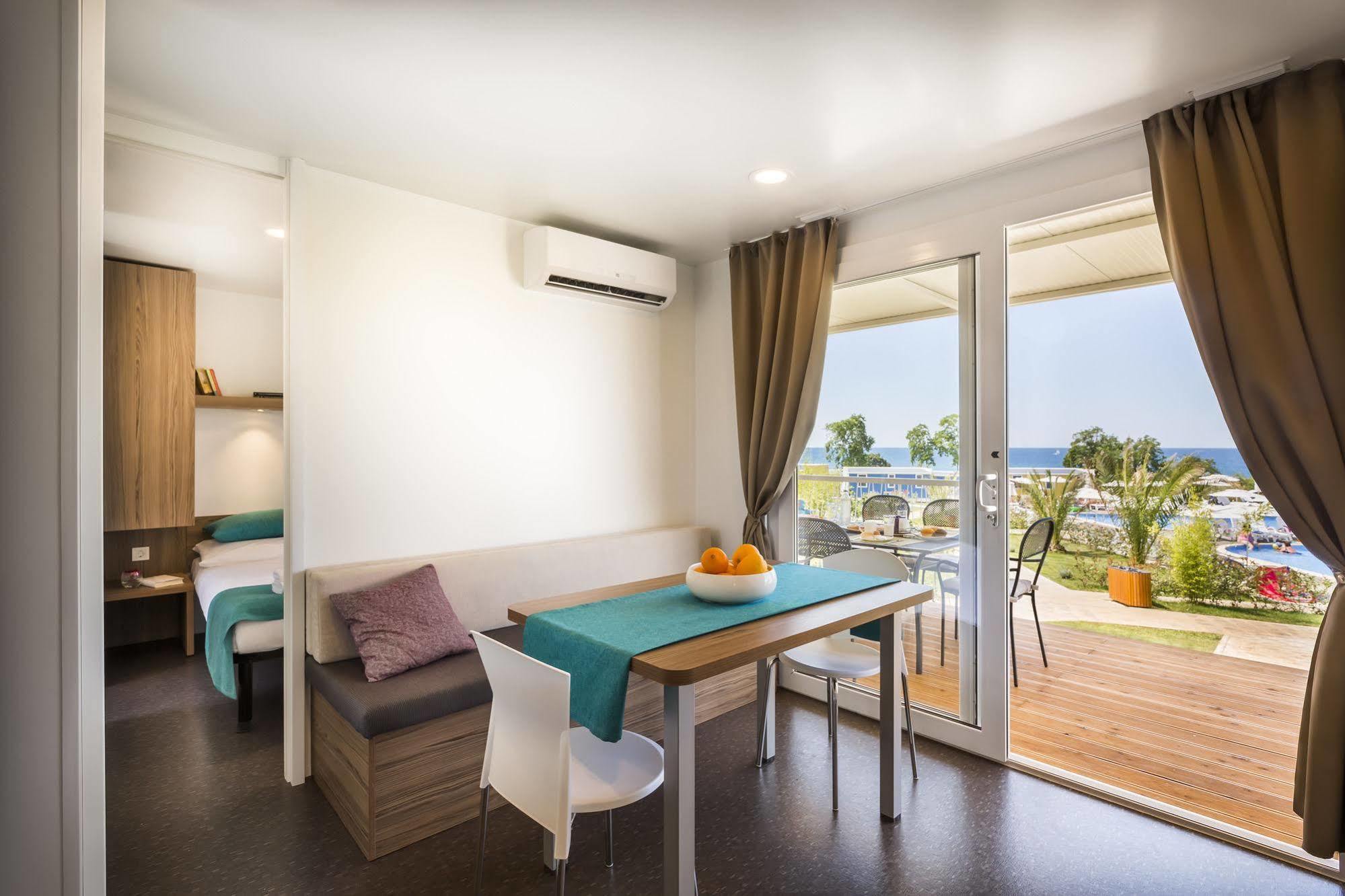 Aminess Maravea Camping Resort Mobile Homes ดายลา ภายนอก รูปภาพ